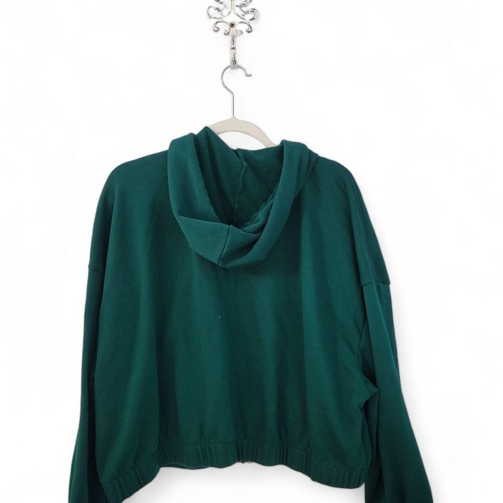 Old navy Cropped Hooded Zip Up - Picture 2 of 4